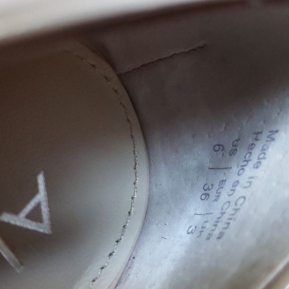 ALDO WOMEN'S BEIGE PLATFORM HIGH HEELS SIZE 6 - Picture 2 of 8